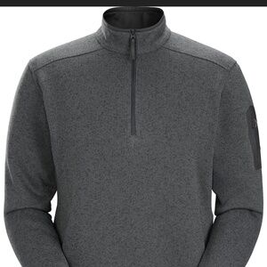 NWOT ARC'TERYX Covert 1/2 Zip Neck